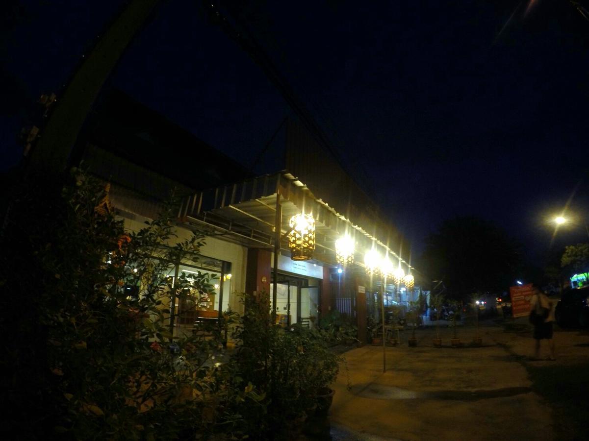My Home Hostel Sukhothai Mueang Kao Luaran gambar